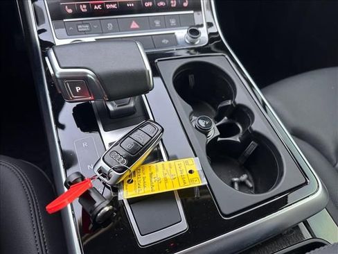 Used 2023 Audi Q7 3.0T Premium Plus image 31