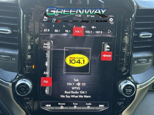 Used 2020 RAM 1500 Laramie RWD image 17