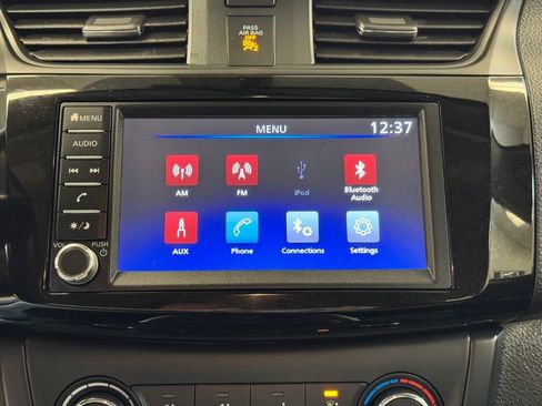 Used 2019 Nissan Sentra S image 33