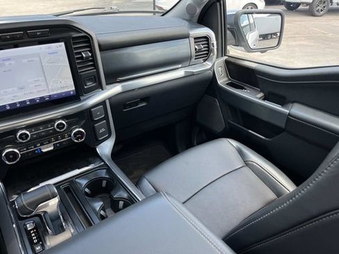 Used 2023 Ford F150 Lariat w/ Equipment Group 502A High AWD/4WD image 18