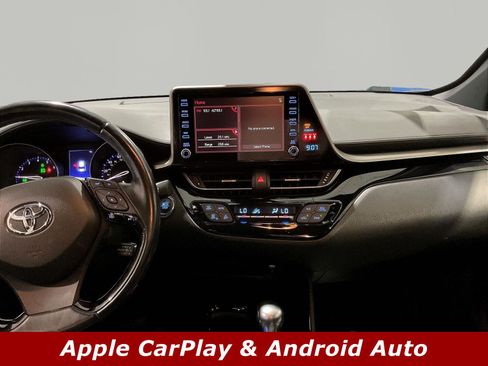 Used 2019 Toyota C-HR XLE FWD image 9