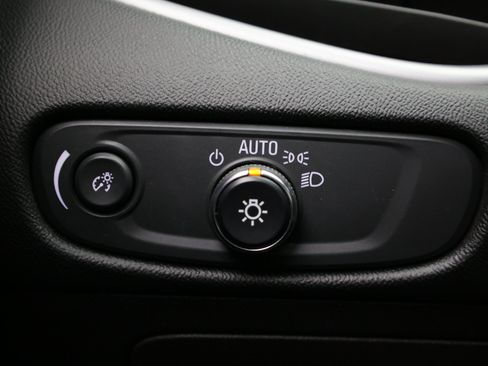 Used 2023 Chevrolet Malibu LT FWD image 29