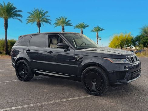 Used 2020 Land Rover Range Rover Sport HSE image 7