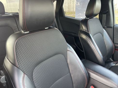 Used 2025 Ford Escape ST-Line image 37