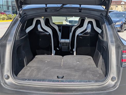 Used 2016 Tesla Model X Performance image 27