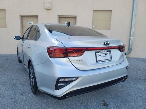 Used 2019 Kia Forte S w/ S Premium Package FWD image 4