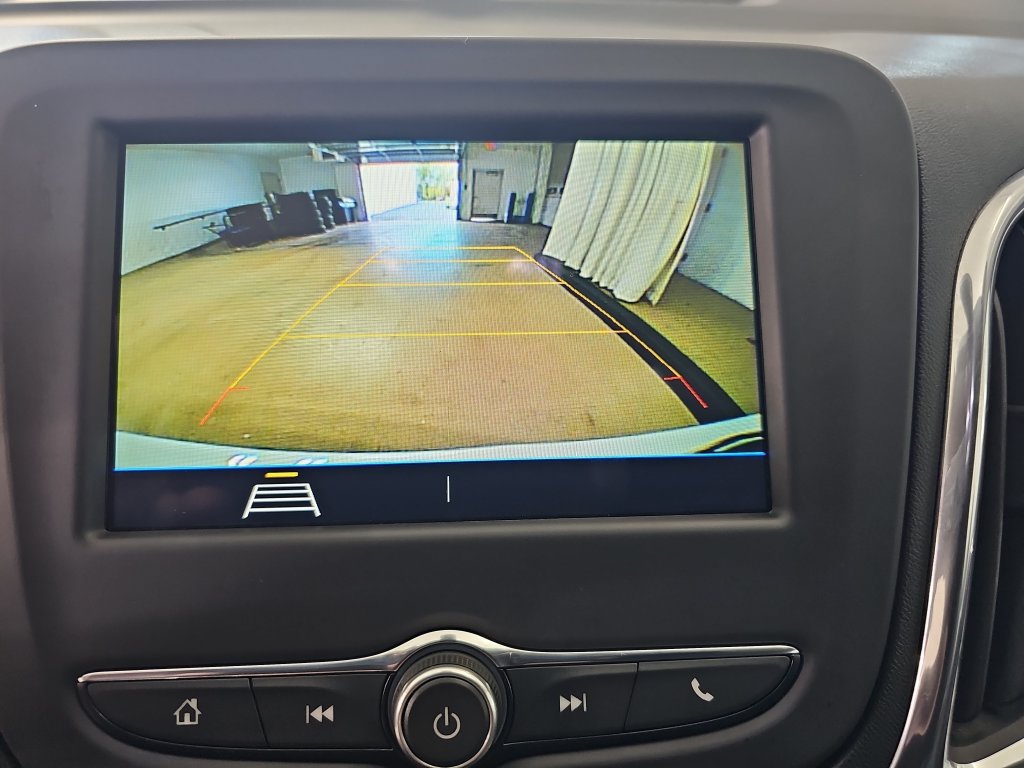 Used 2019 Chevrolet Equinox LT w/ Driver Convenience Package FWD image 30