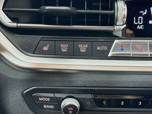 Used 2021 BMW 440i xDrive Coupe w/ Premium Package image 21