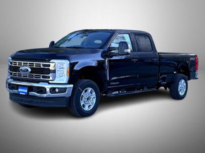 New 2026 Ford F350 XLT w/ FX4 Off-Road Package