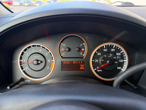 Used 2011 Nissan Titan S w/ S Popular Equipment Pkg AWD/4WD image 18
