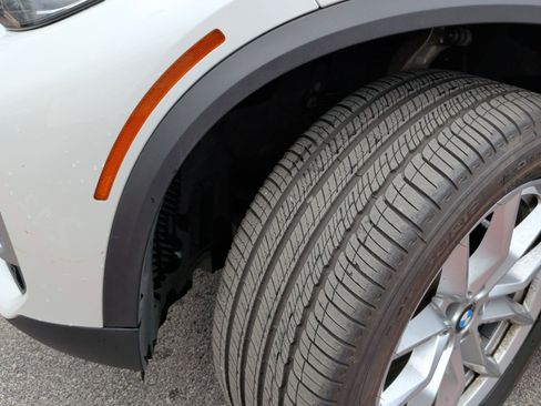 Used 2019 BMW X5 xDrive40i w/ Premium Package 2 image 5