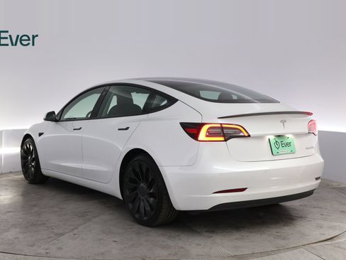 Used 2022 Tesla Model 3 Performance AWD/4WD image 17