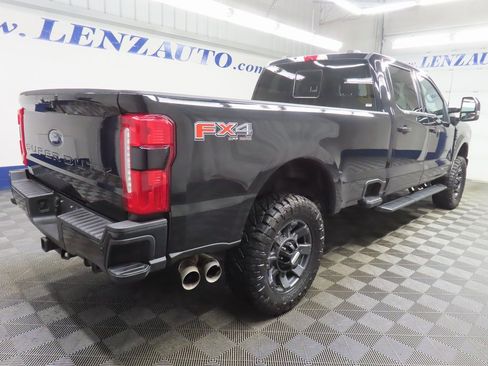 Used 2023 Ford F250 Lariat w/ Sport Appearance Package image 4