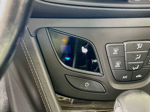 Used 2019 Buick Envision Essence AWD/4WD image 20