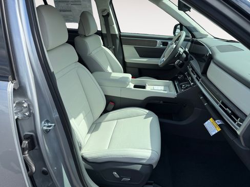 New 2026 Hyundai Santa Fe Calligraphy w/ Tow & Go Package AWD/4WD image 19