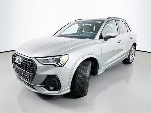 New 2025 Audi Q3 2.0T Premium image 3