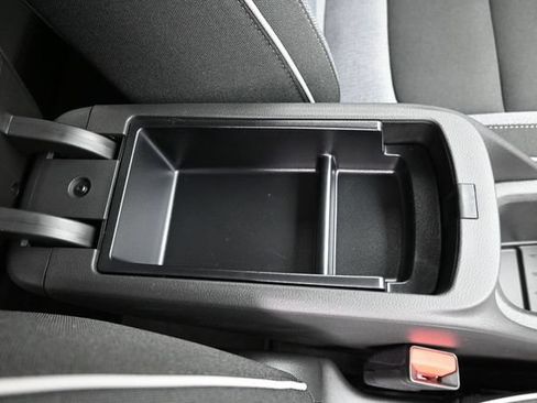 New 2026 Chevrolet TrailBlazer LT w/ Convenience Package FWD image 32