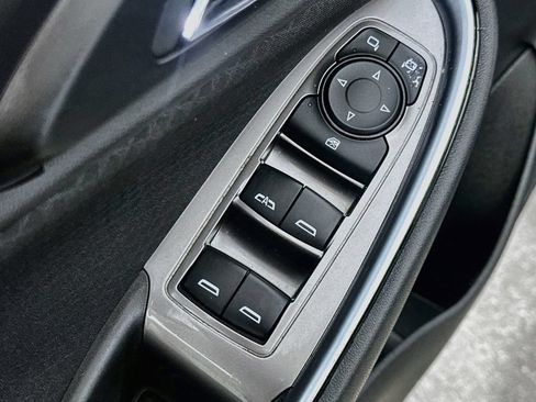 Used 2020 Chevrolet Malibu LT FWD image 20