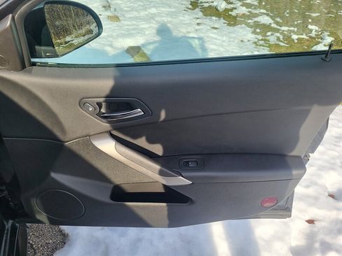 Used 2009 Pontiac G6 GXP w/ Sun And Sound Plus Package image 27