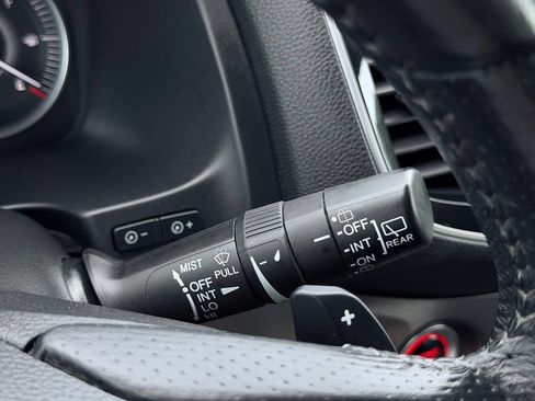 Used 2023 Honda Passport EX-L image 32
