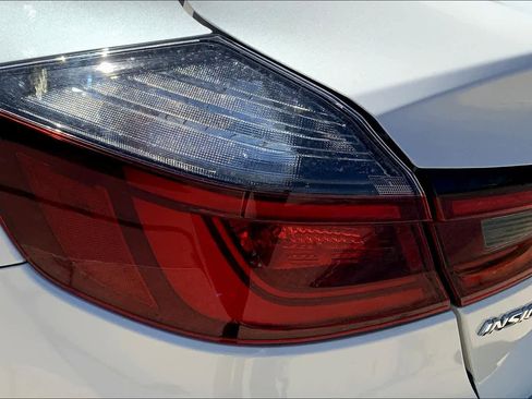 Used 2019 Honda Insight Touring image 27