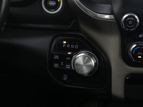 Used 2022 RAM 1500 Laramie AWD/4WD image 21