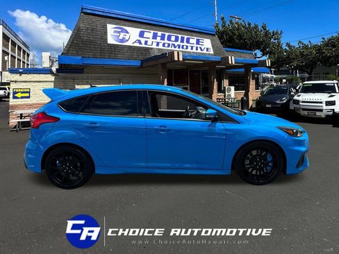 Used 2017 Ford Focus RS AWD/4WD image 9