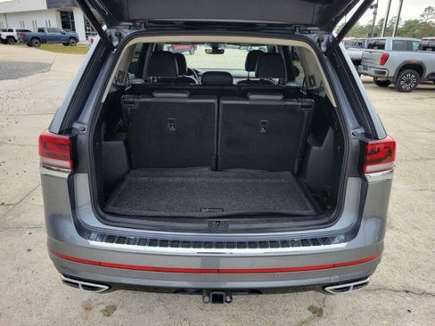 Used 2024 Volkswagen Atlas SEL Premium R-Line image 7