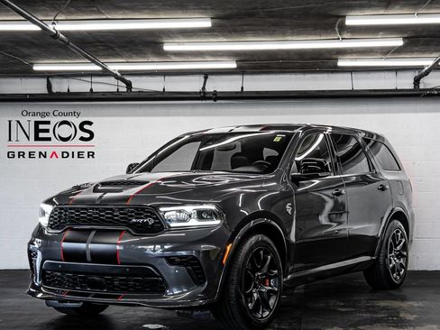 Used 2025 Dodge Durango SRT Hellcat w/ Trailer Tow Group IV AWD/4WD image 1