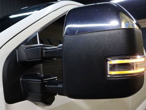 Used 2024 Ford F250 Platinum image 18