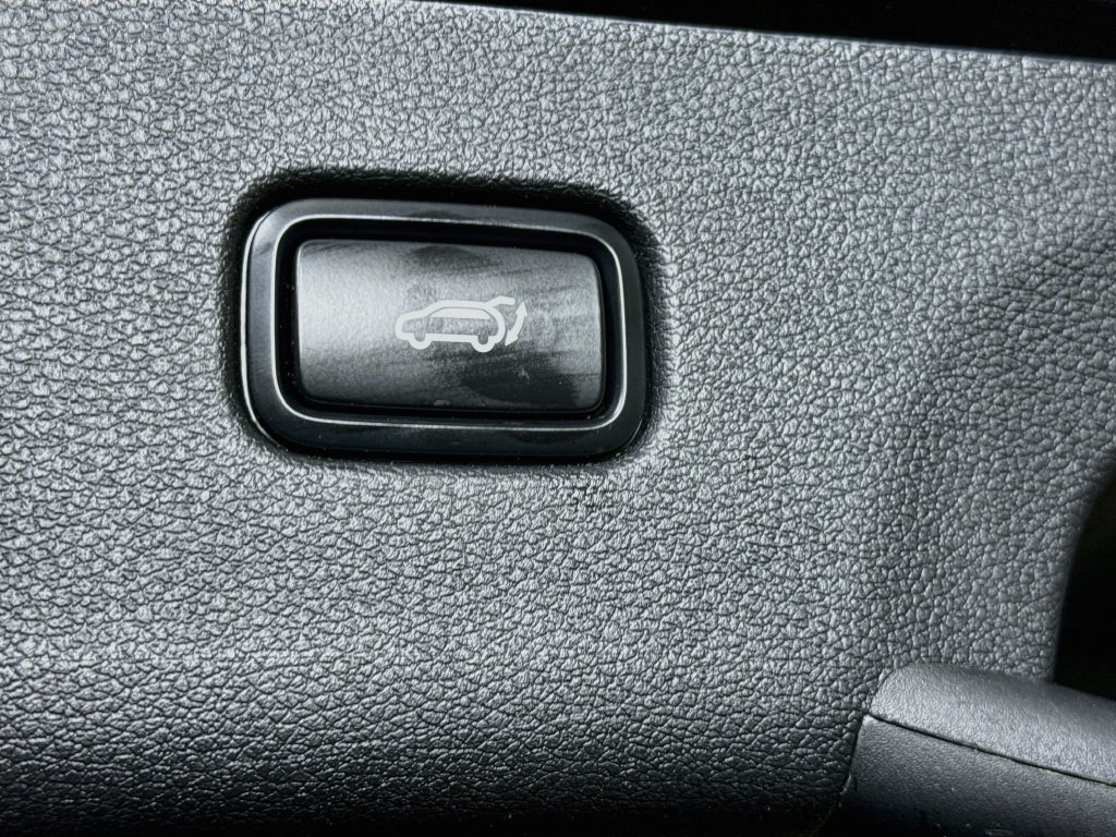 Certified 2026 Kia Sportage X-Line w/ X-Line Premium Package AWD/4WD image 30