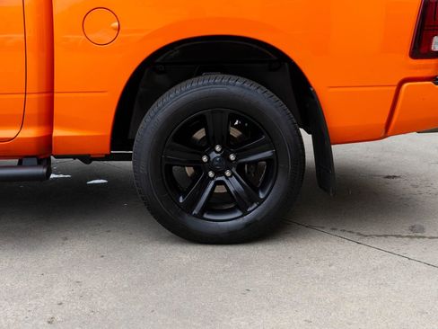 Used 2017 RAM 1500 Sport w/ Ignition Orange Sport Package AWD/4WD image 33