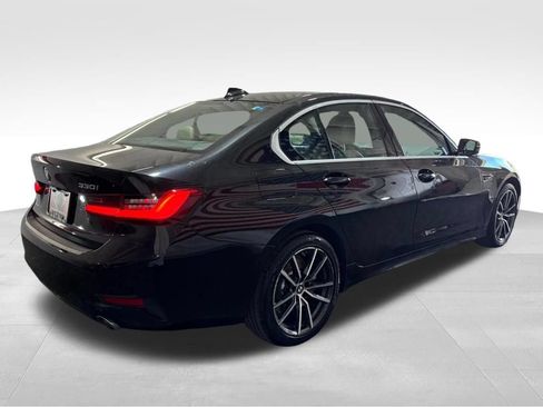Used 2020 BMW 330i xDrive Sedan w/ Convenience Package AWD/4WD image 5