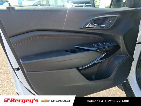 Certified 2025 Chevrolet Trax RS w/ Driver Confidence Package FWD image 14