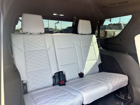 Used 2025 Cadillac Escalade Sport Platinum AWD/4WD image 22