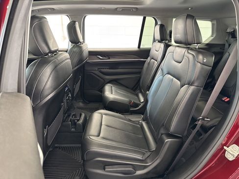 Used 2023 Jeep Grand Cherokee L Limited w/ Trailer Tow Group (B) image 40