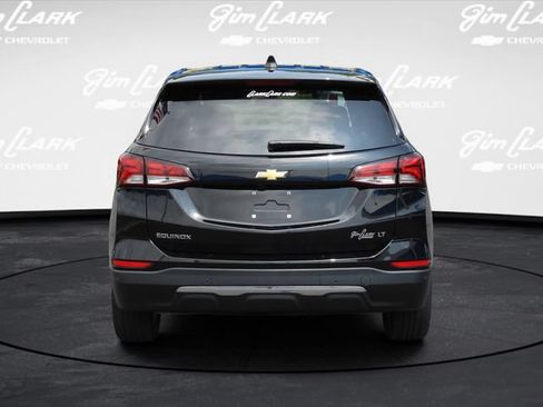 Used 2024 Chevrolet Equinox LT w/ LPO, Floor Liner Package FWD image 17
