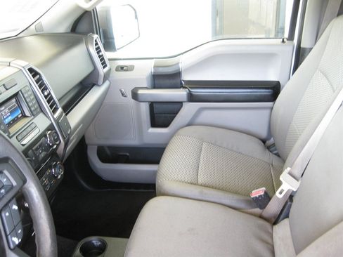 Used 2016 Ford F150 XLT RWD image 23