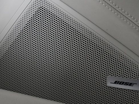 Certified 2025 Porsche 911 Carrera image 21