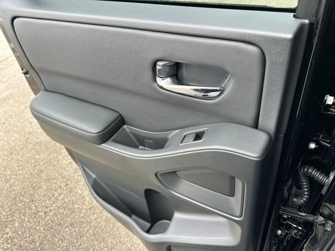 New 2026 Nissan Frontier SV w/ SV Convenience Package image 14