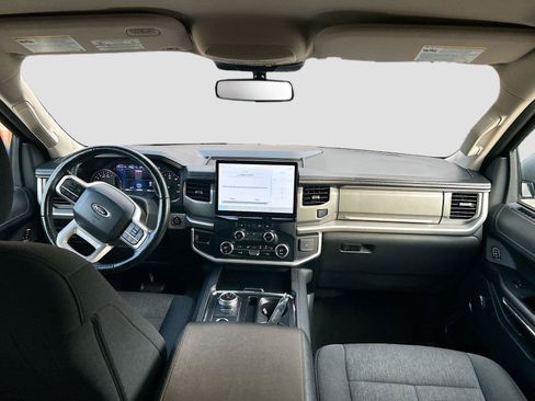 Used 2024 Ford Expedition Max XLT AWD/4WD image 16