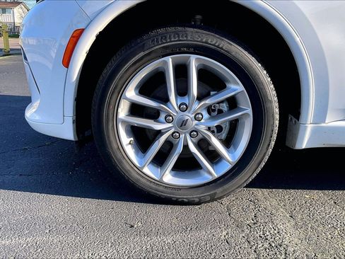 Used 2024 Dodge Durango GT image 9