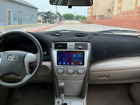 Used 2011 Toyota Camry LE w/ Fleet Convenience Pkg FWD image 24