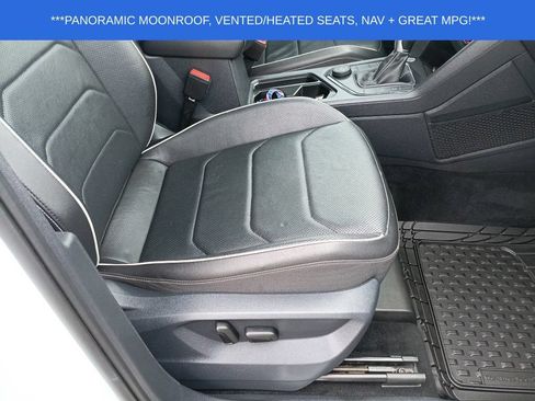Used 2022 Volkswagen Tiguan SEL R-Line AWD/4WD image 16