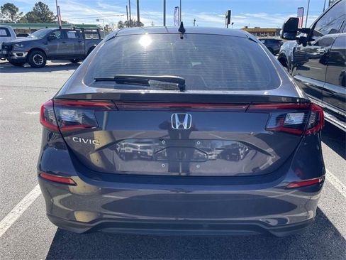Used 2023 Honda Civic EX-L image 3