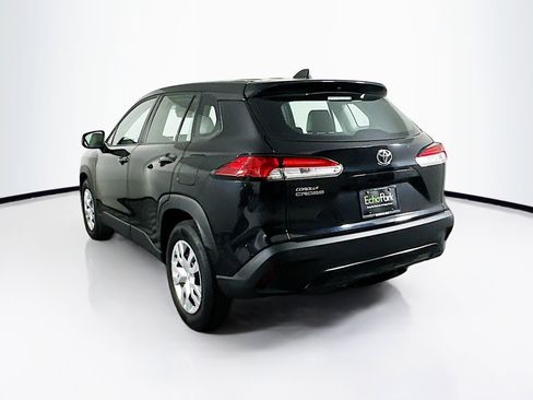 Used 2023 Toyota Corolla Cross L image 5