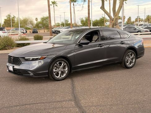 Used 2024 Honda Accord EX image 2