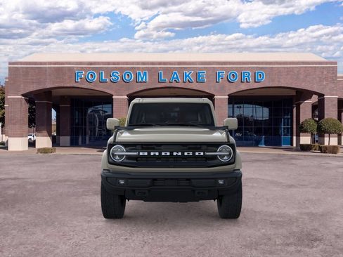 New 2026 Ford Bronco Outer Banks AWD/4WD image 6