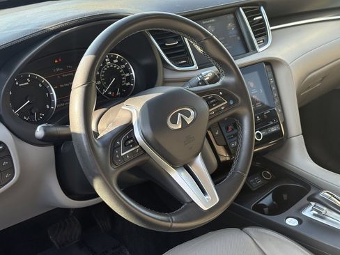 Certified 2024 INFINITI QX50 Luxe image 13