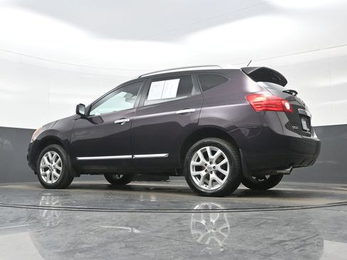 Used 2013 Nissan Rogue SL image 16